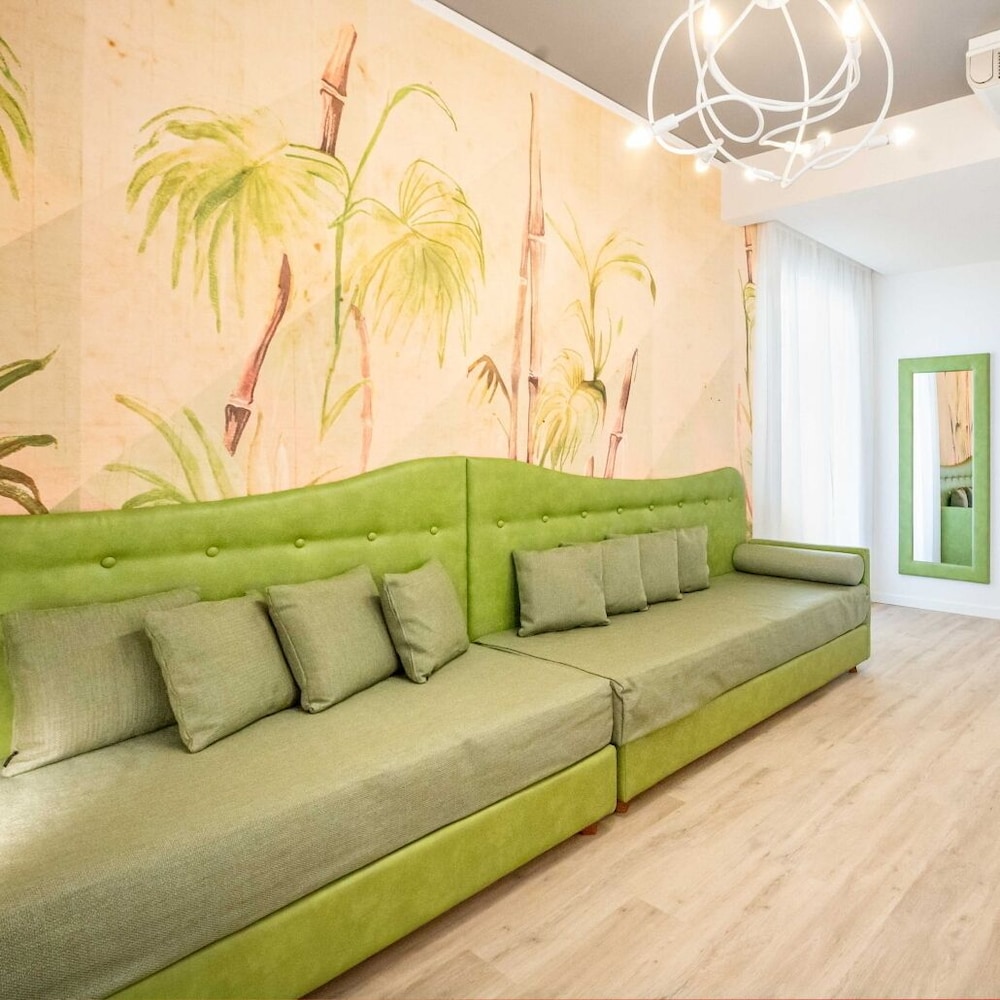 Quadruple Room - Photo 2