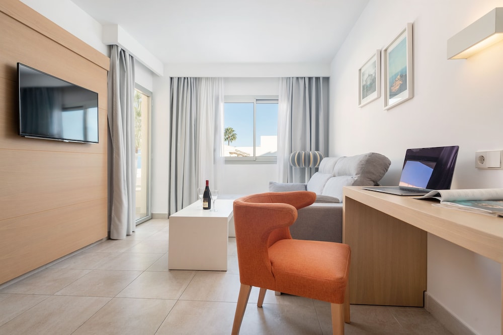 Suite familiar, Balcón, Vista a la ciudad