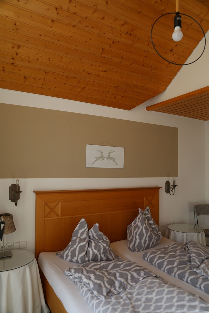 Condo, 2 Bedrooms, Kitchen, Mountain View photo 2
