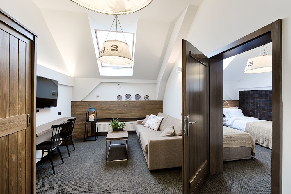 Standard Quadruple Room (Stable) photo 2
