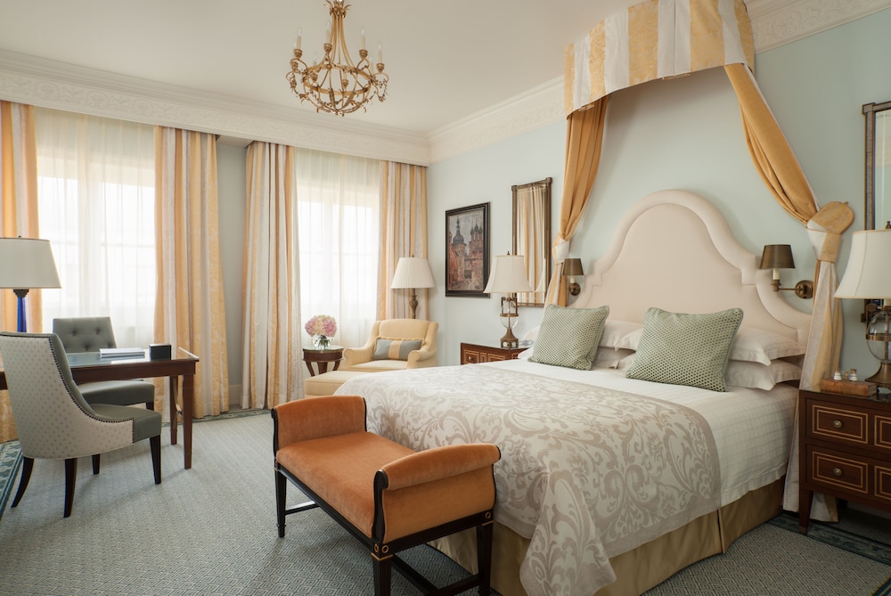 Deluxe Suite, 1 Bedroom photo 3