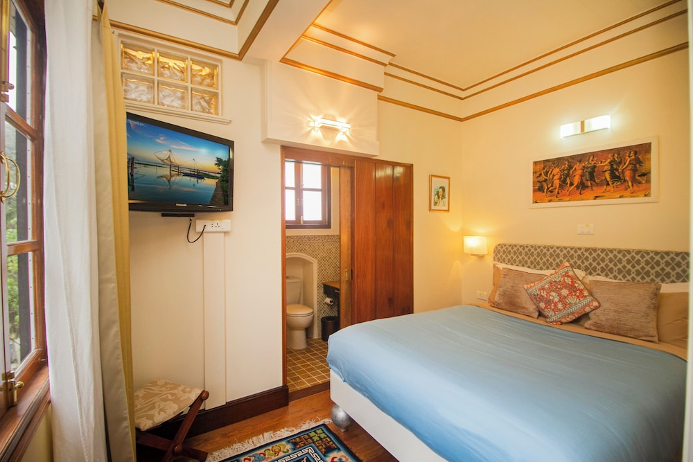 Family Suite - Photo 10