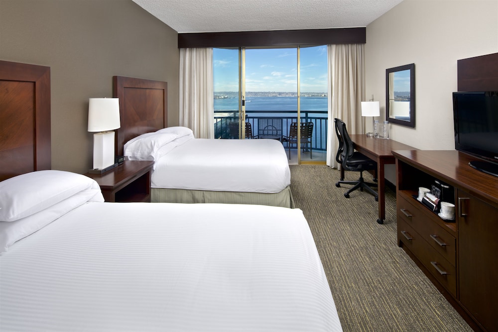 Premium Room, 2 Double Beds - Photo 1