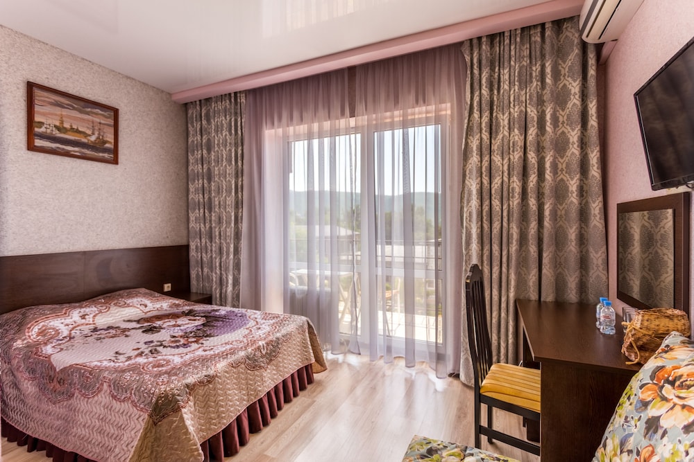 Classic Room, 1 King Bed