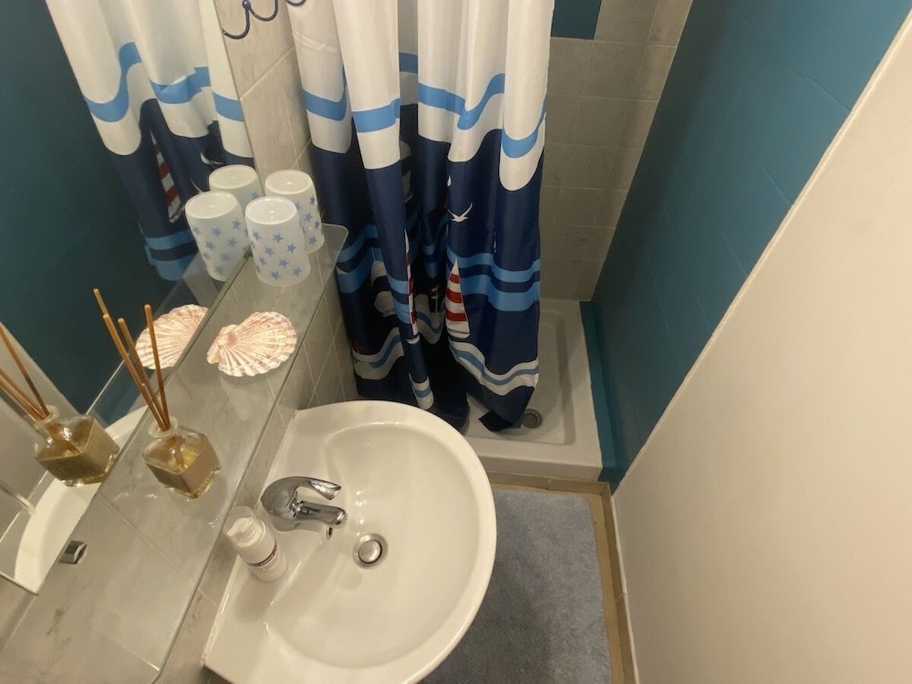 Basic Double Room (Bateau) photo 2