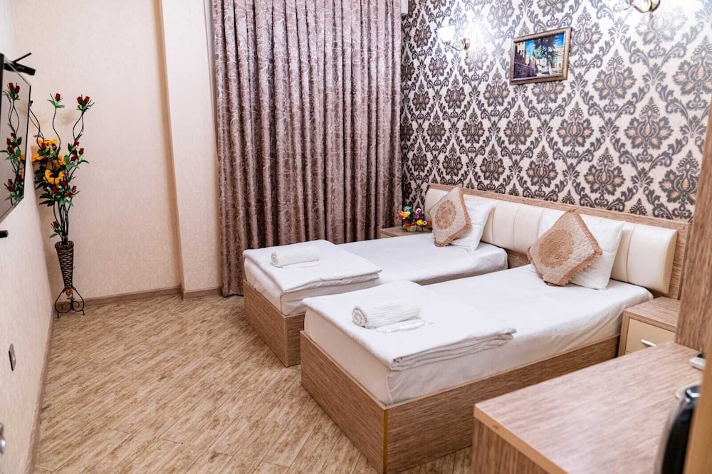 Junior Quadruple Room, City View