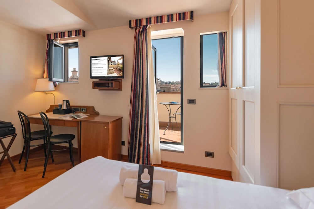 Superior Single Room, Non Smoking photo 3