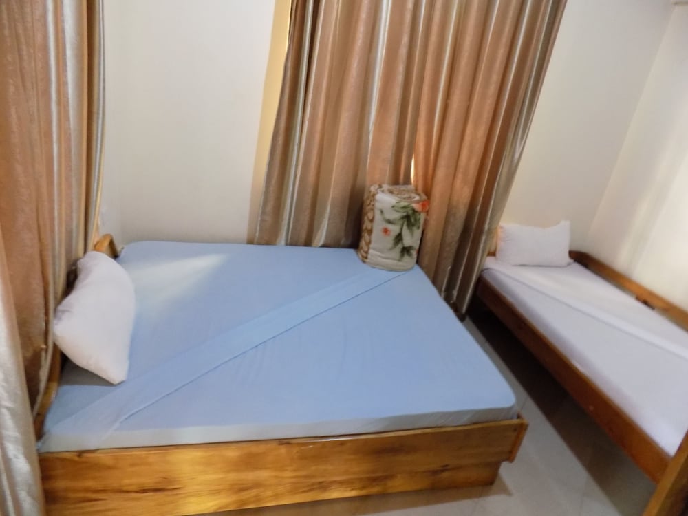 Standard Twin Room, Garden View