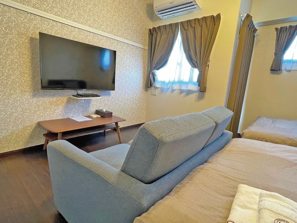 Twin Room, Non Smoking - Photo 4