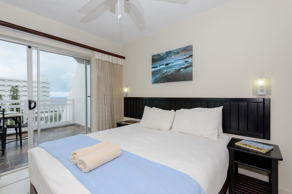 Two Bedroom Apartment with Balcony photo 1