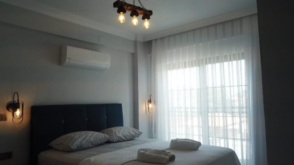 Villa photo 1