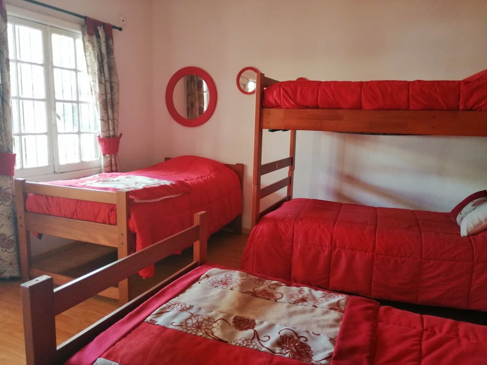Basic Quadruple Room, Multiple Beds, Ensuite photo 2