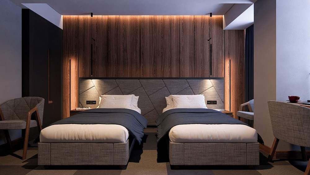 Superior Double or Twin Room, City View