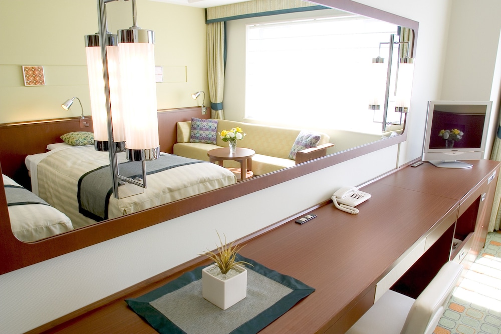 Standard Room, Non Smoking (1 BF Voucher) with 1 Buffet Breakfast photo 2