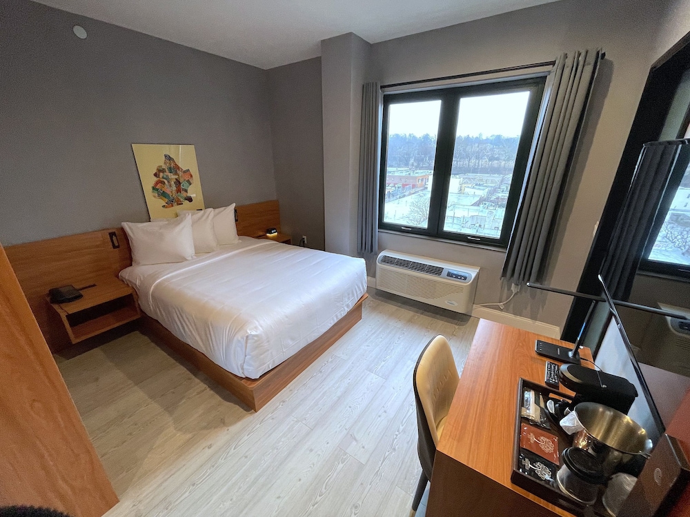 Superior Room, 1 Queen Bed - Photo 2
