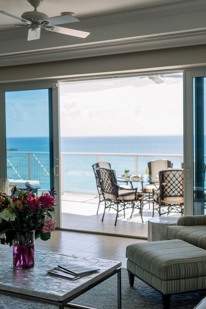 Luxury 1 Bedroom Home, Oceanview photo 1