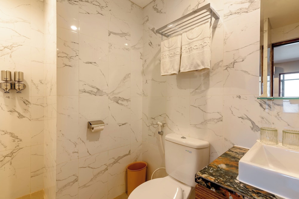 Superior Double or Twin Room photo 3