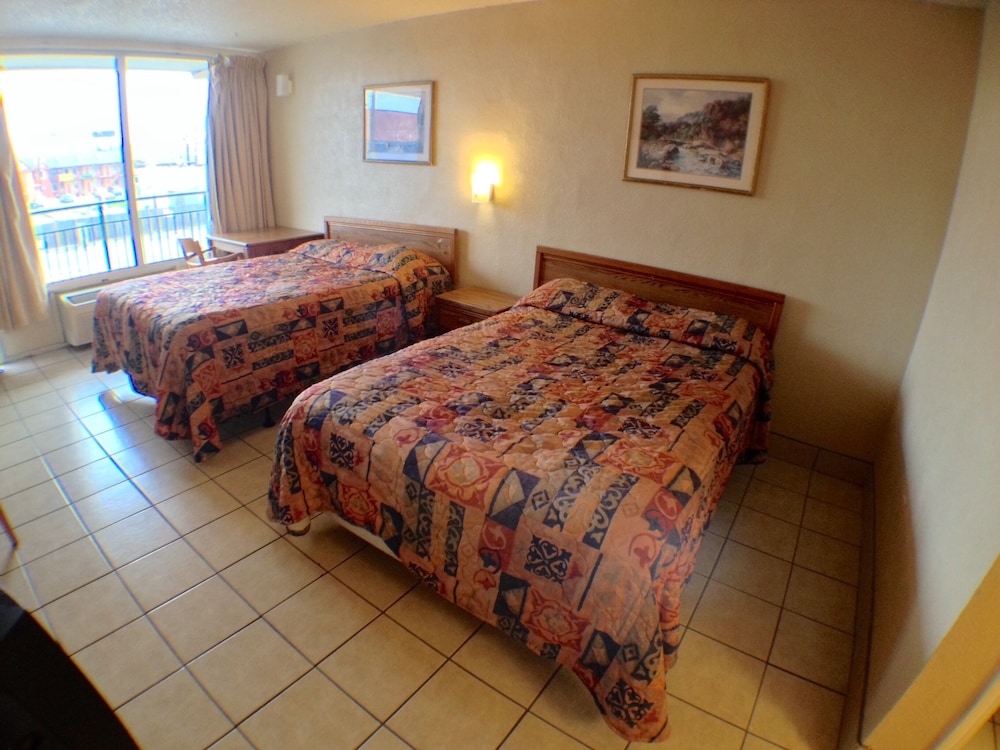 Economy Double Room, 2 Double Beds, Non Smoking