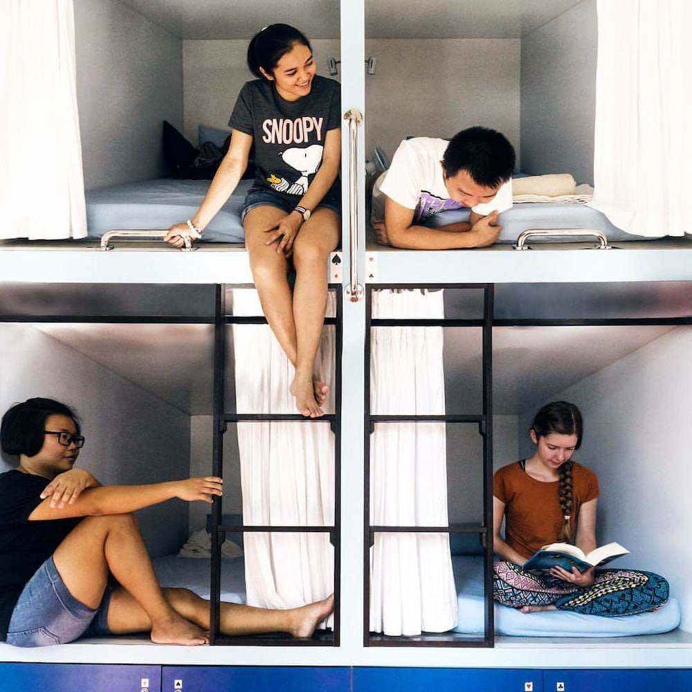 Deluxe Shared Dormitory, Mixed Dorm, Non Smoking (1 Bed in 4 Beds) photo 2