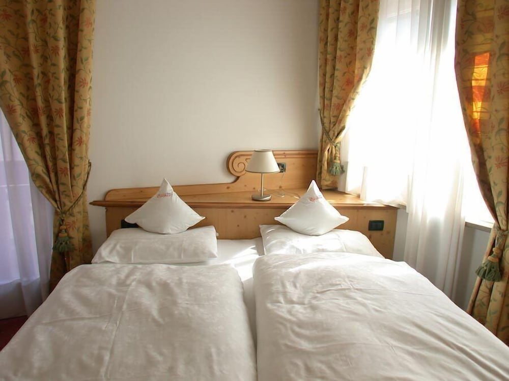 Double Room - Photo 6
