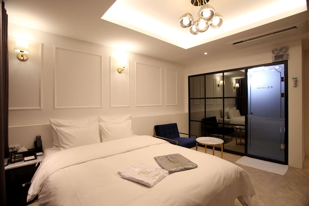 A Standard Room - Photo 2