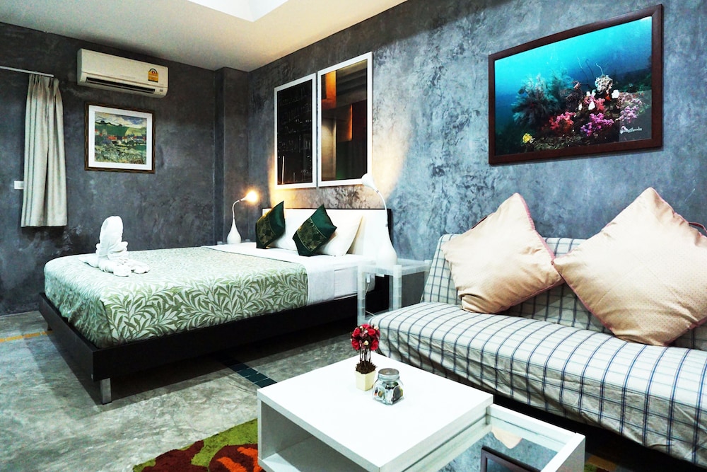 Deluxe Loft