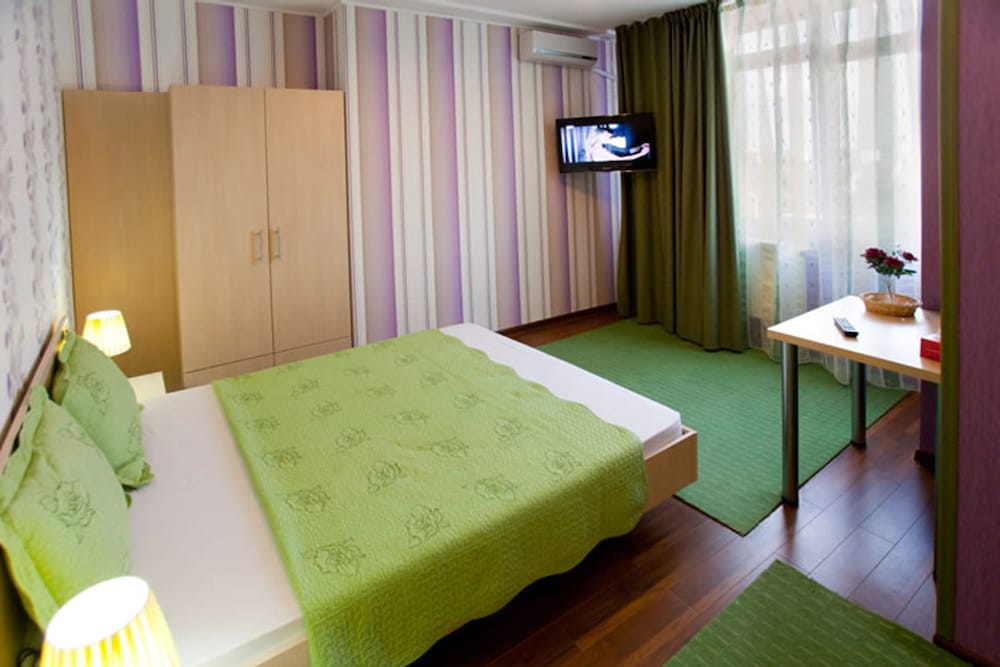 Standard Double or Twin Room, Non Smoking photo 2