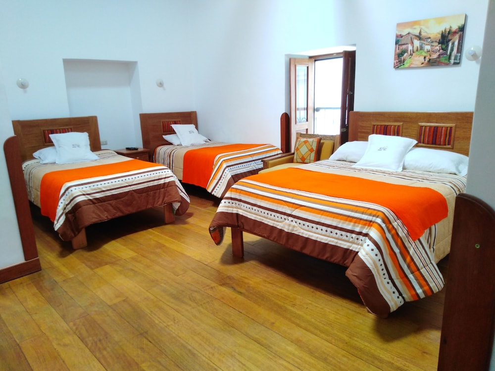 Family Double or Twin Room, Multiple Beds photo 1