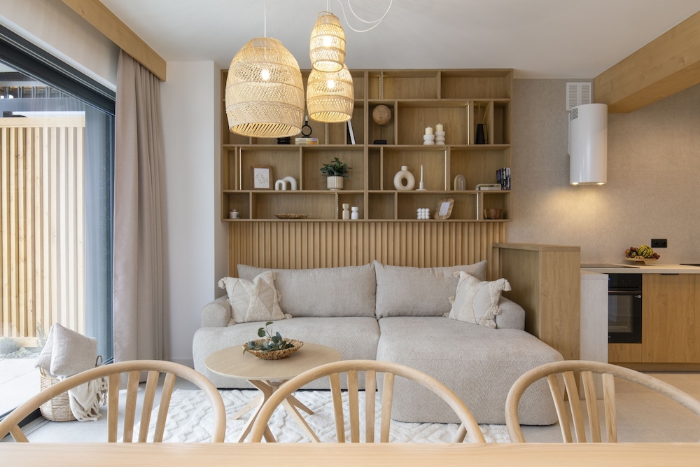 1. Stylchyn Park - Exclusive Apartment photo 1