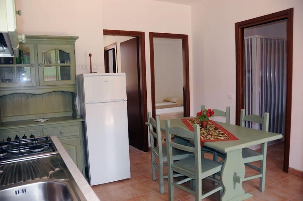 Apartment, 2 Bedrooms, Terrace photo 2