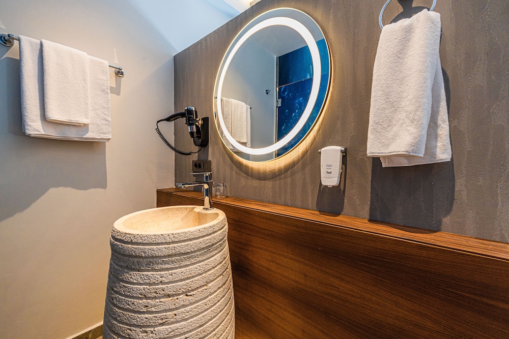 Standard Room - Photo 6