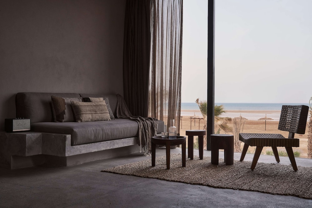Premium King Terrace Sea View - Photo 6