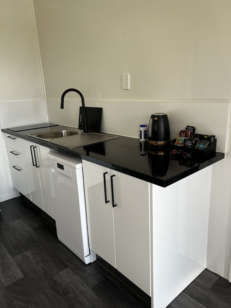 Deluxe Apartment photo 2