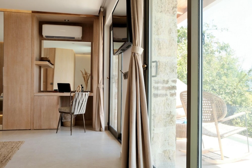Junior Aqua Suite - Photo 5