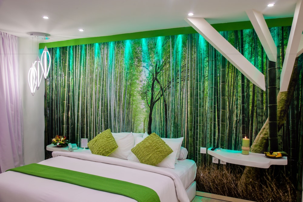 Club Room photo 3