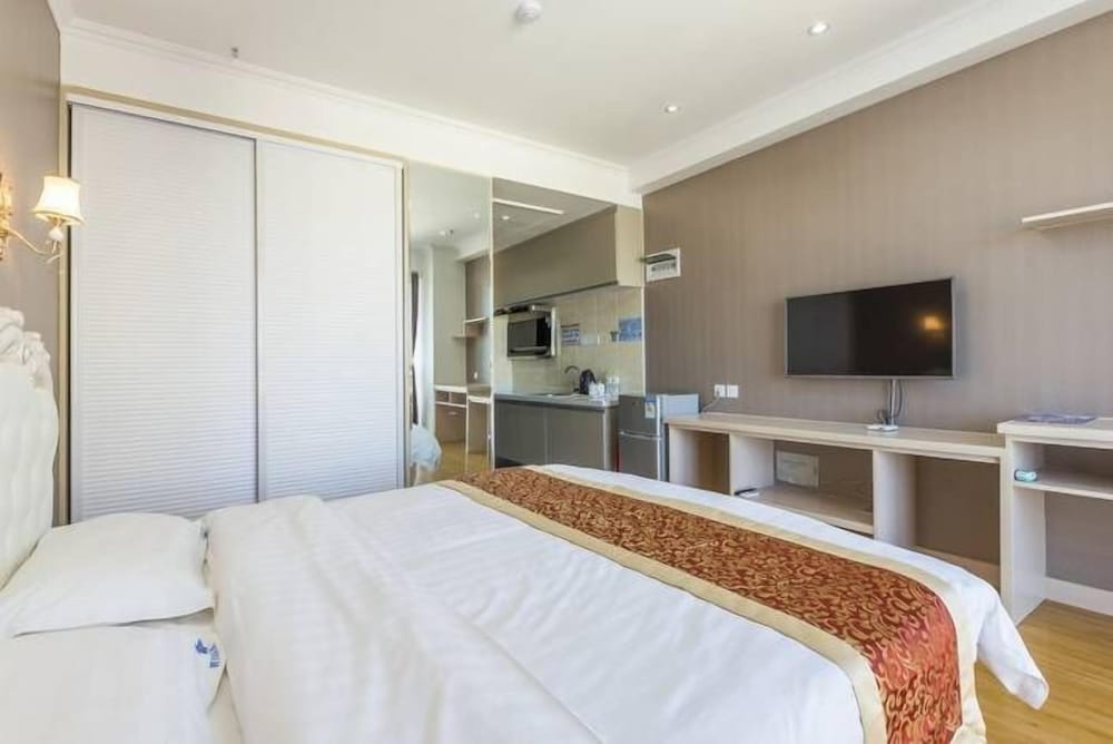 Standard Double Room, 1 King Bed, City View photo 1
