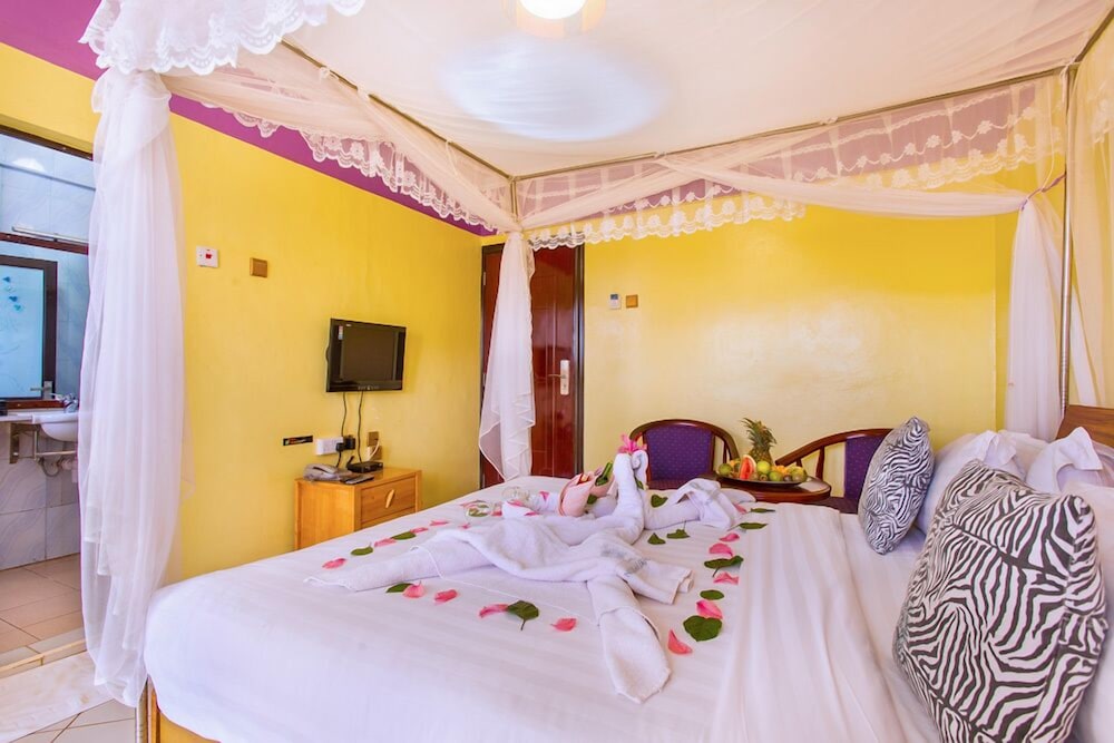 Honeymoon Room