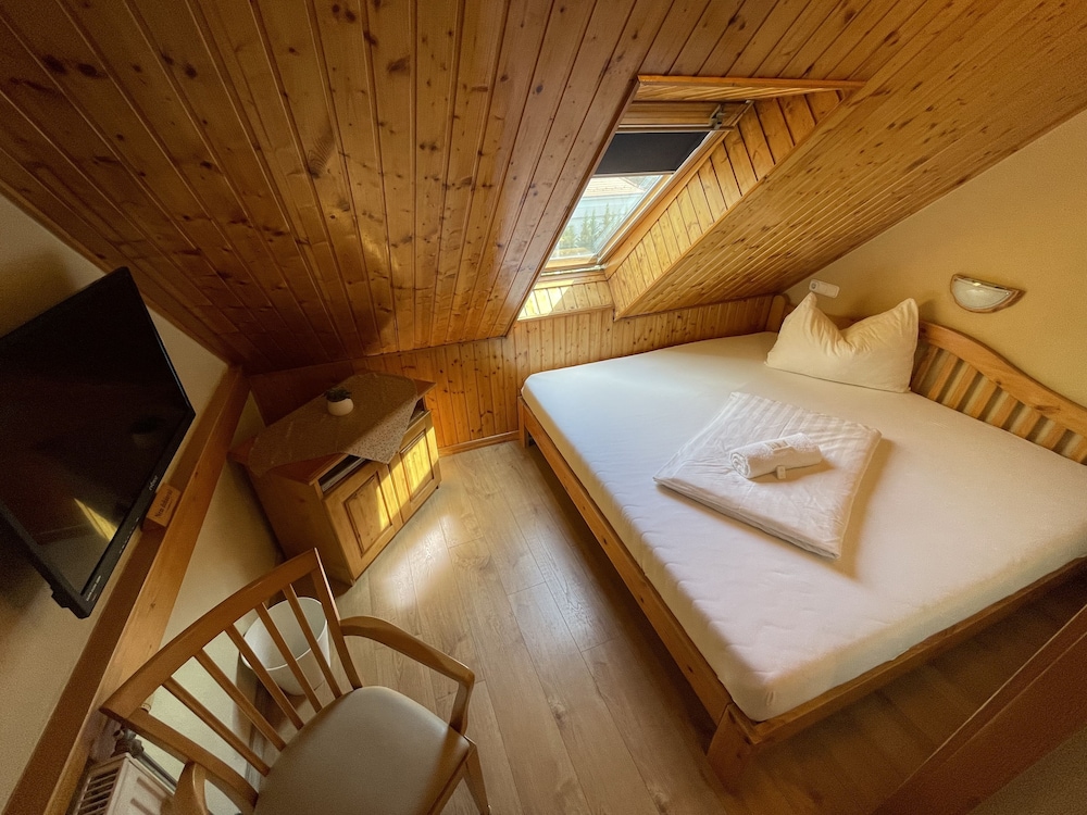 Standard Double Room Single Use, Courtyard View