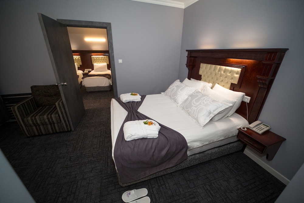 Family Suite, 2 Bedrooms thumbnail 5