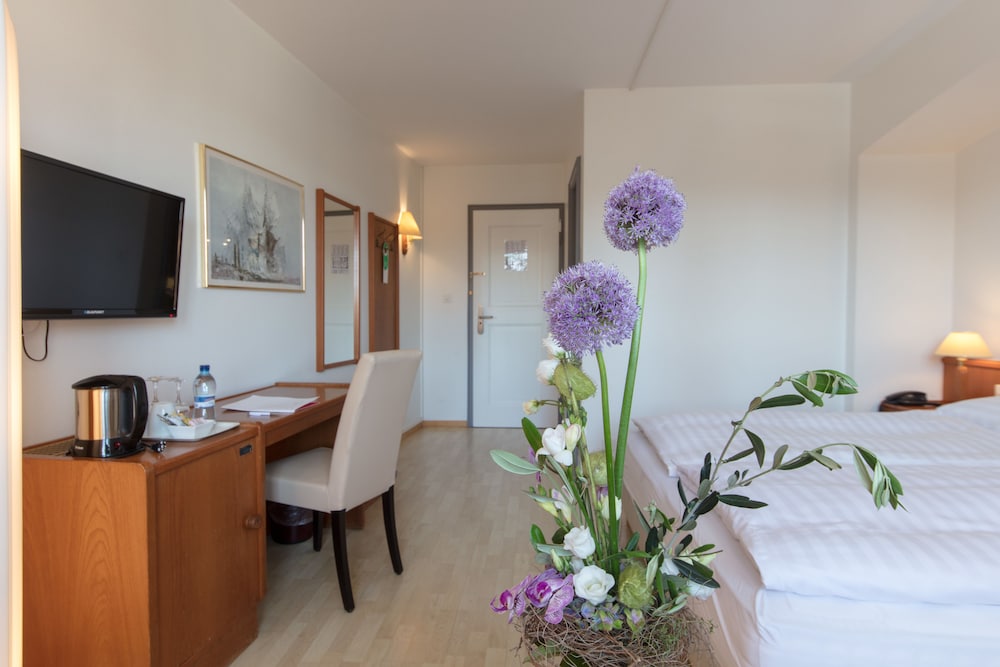 Economy Double Room - Photo 1