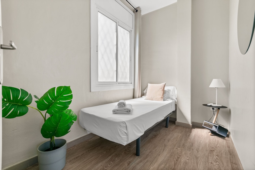 Premium Penthouse, 4 bedrooms, private terrace with views of Sagrada Familia photo 3