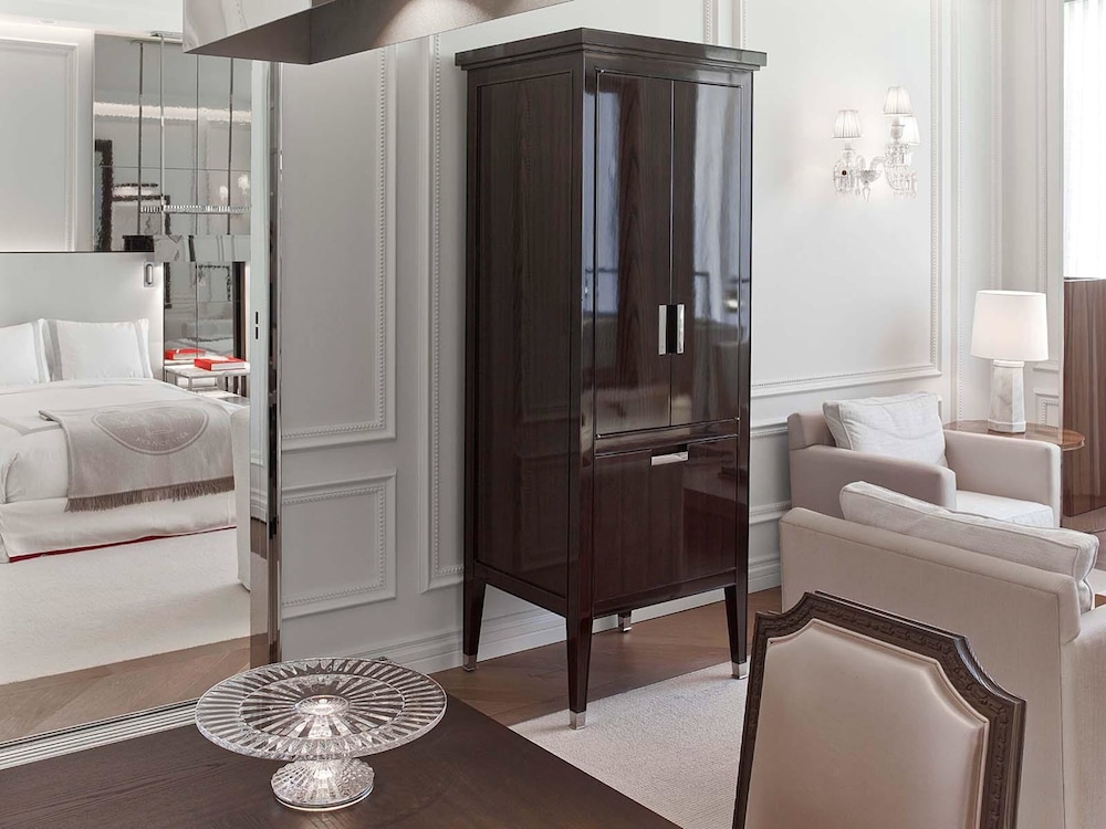 Suite, 1 Bedroom (Harcourt) thumbnail 5