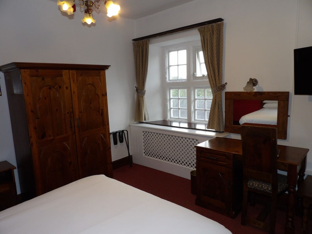 Superior Double or Twin Room, Accessible, Ensuite photo 2