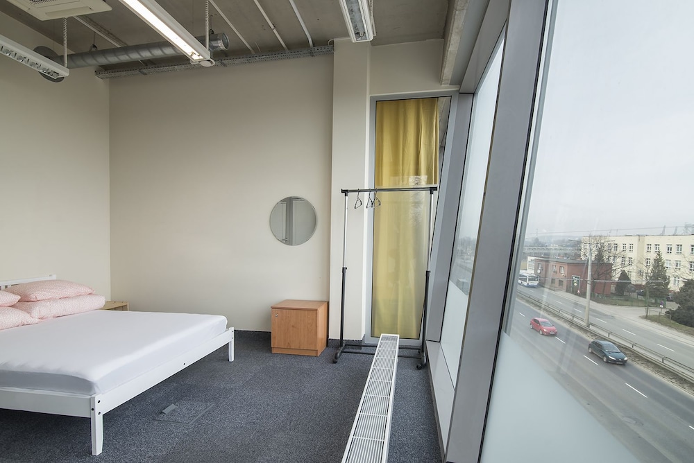 Room (Nr 24) photo 3