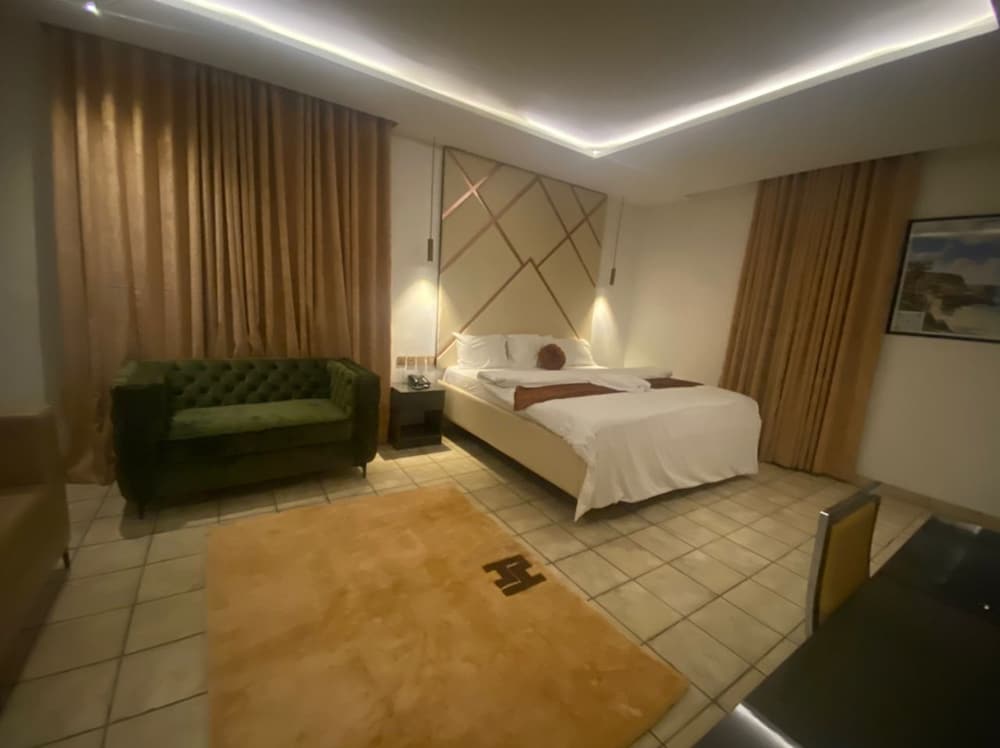 Premium Apartment photo 2