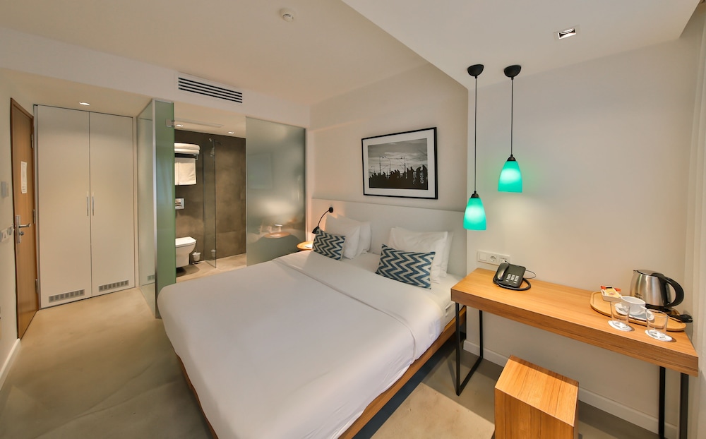 Superior Double or Twin Room photo 1