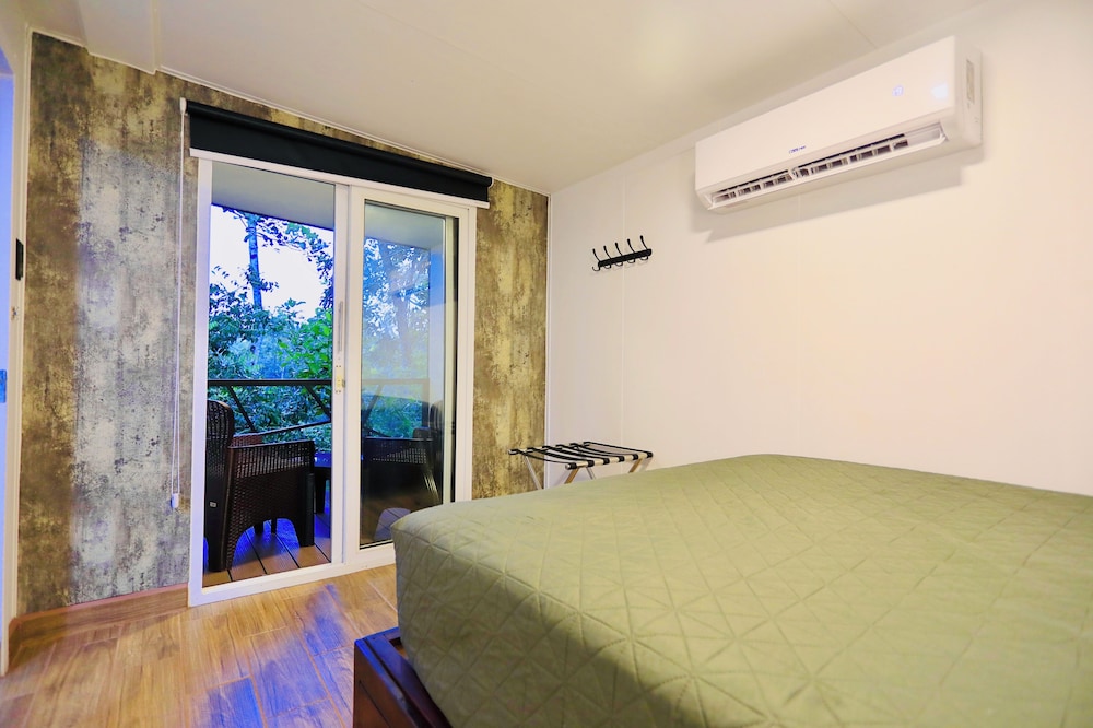 Executive Studio