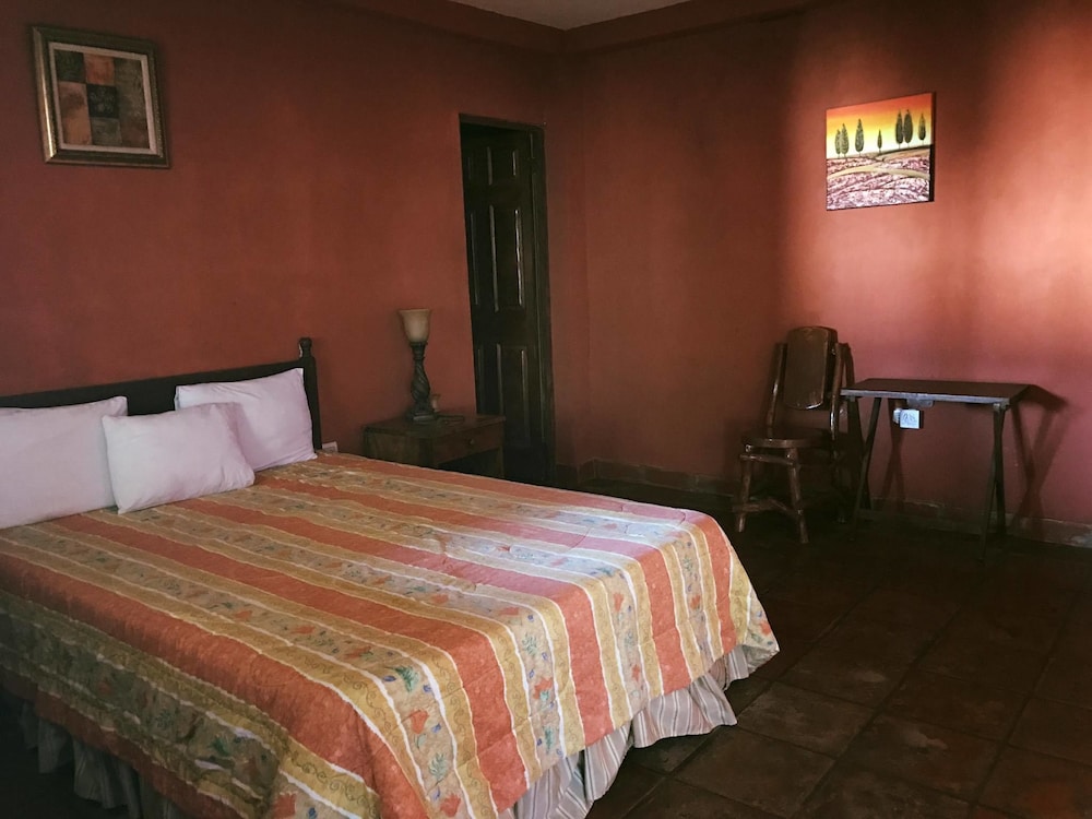 Classic Single Room, 1 Double Bed, Non Smoking photo 2