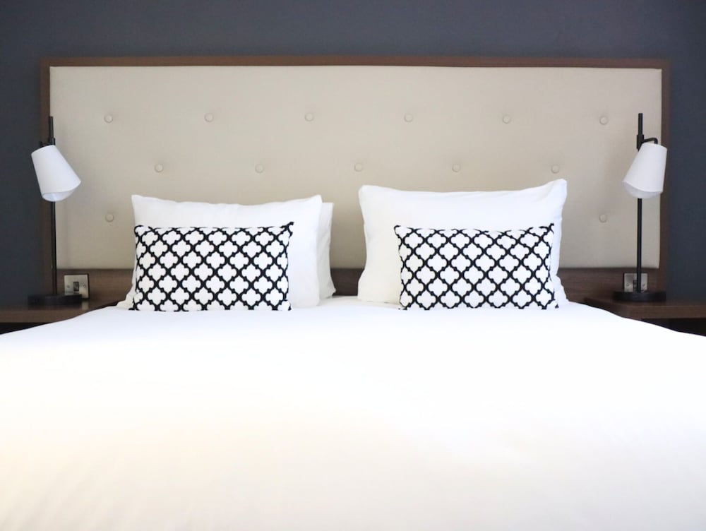 Premium Room - Photo 9