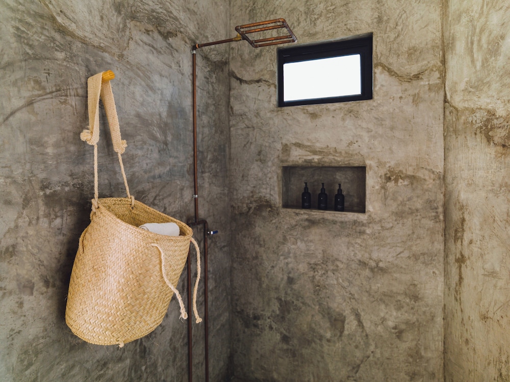 Room (Surfer's Hideout) - Photo 10